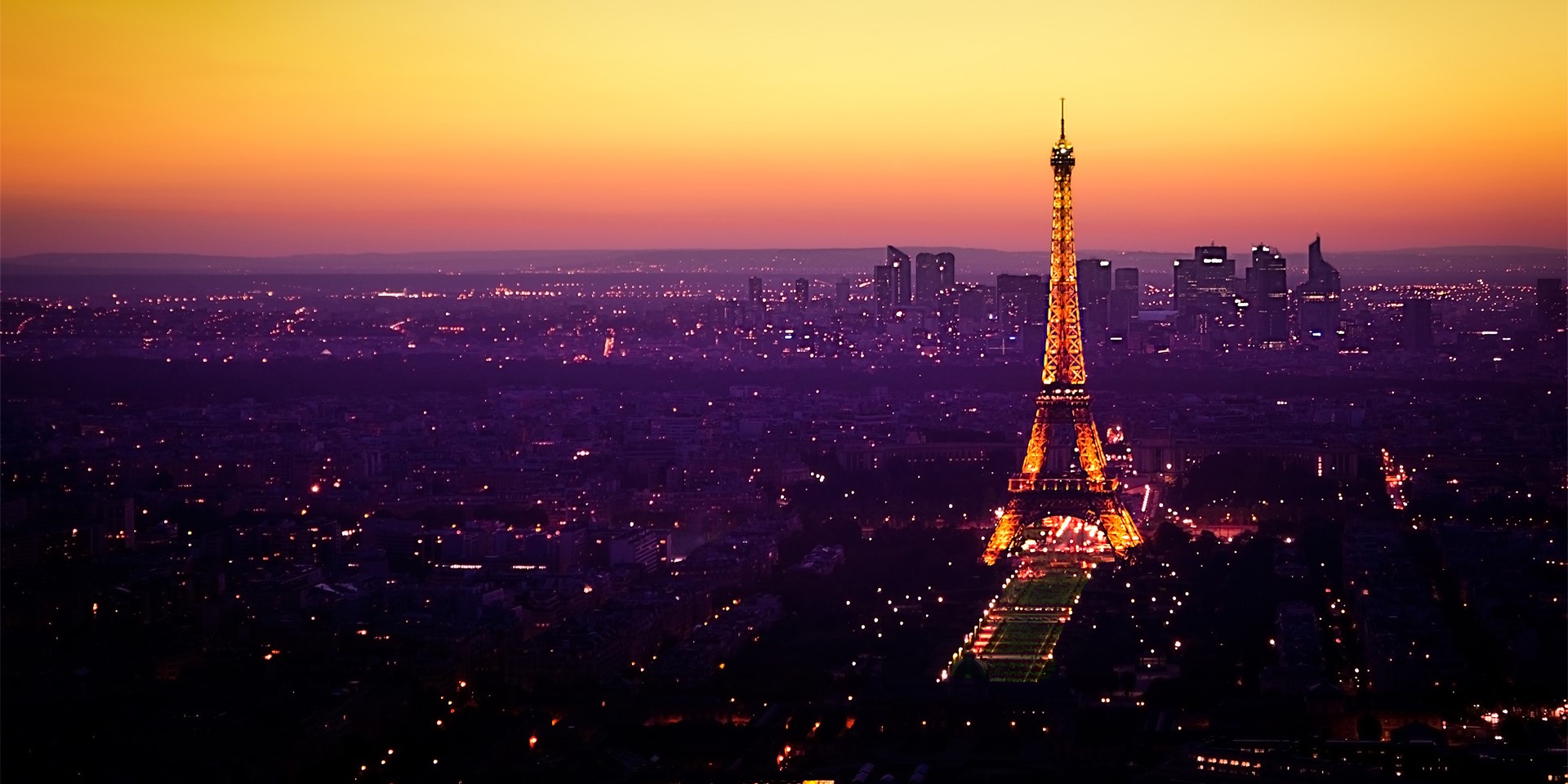 1727077749_Eiffel tower 2x1.jpg